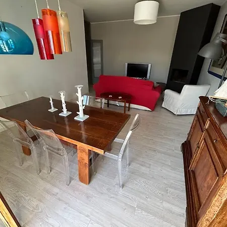 -penthouse Con Terrazza Panoramica -free Parking- *