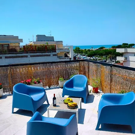 Appartement -penthouse Con Terrazza Panoramica -free Parking-