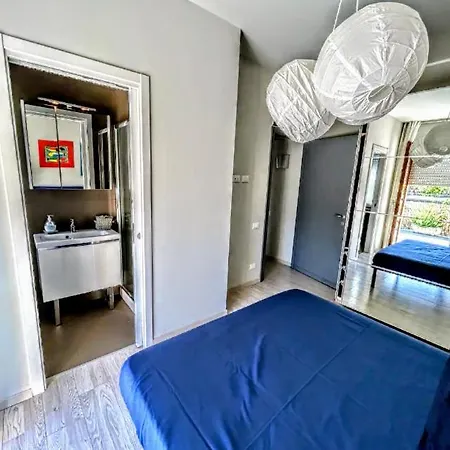 -penthouse Con Terrazza Panoramica -free Parking- Appartement *